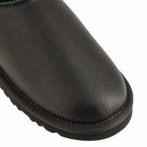 Ugg Classic Short Black Metallic